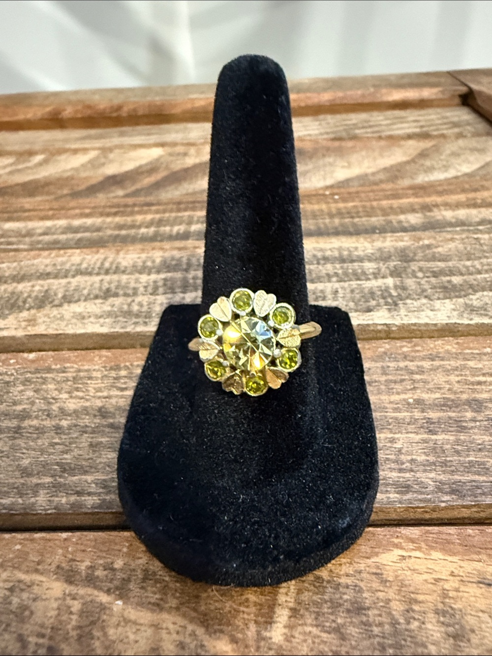 Vintage AVON Green Rhinestone Floral Statement Ring